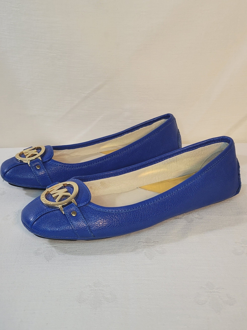 Michael Kors (Women's 7.5) Blue Leather Logo Ballet Flats